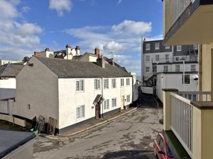 Photo 7- click for photo gallery